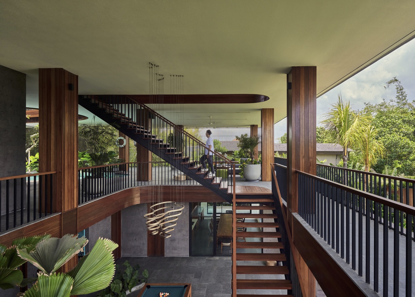 Casa AKASHI / Alexis Dornier - Fotografia de Interiores, Escada, Balcão, Pilar