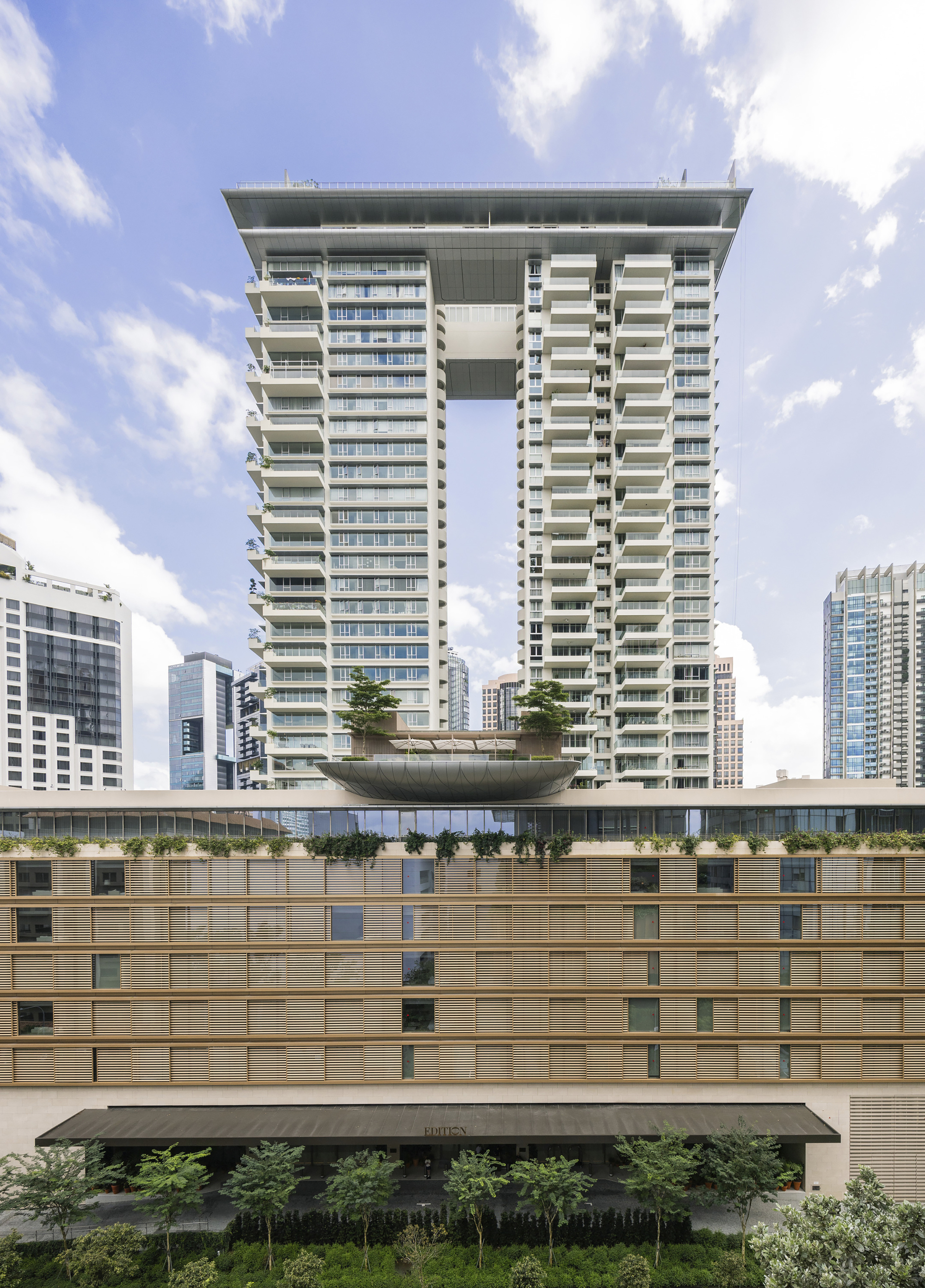 佐伯泰典作　「buildings」type.B afternoon ver. 18 Robinson — AIA New York
