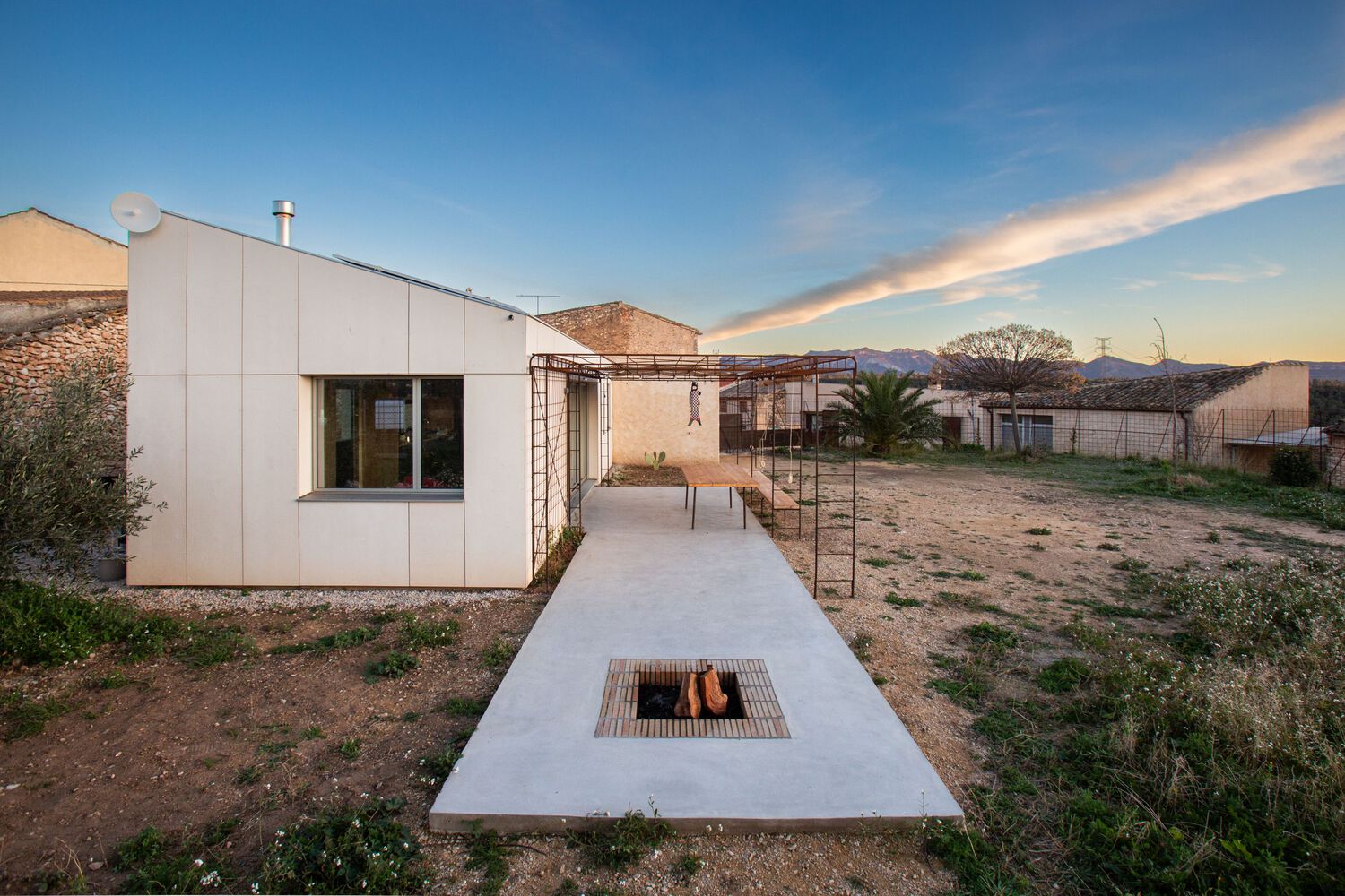 Pavilhão Era / udeu arquitectura - Fotografia de Exterior