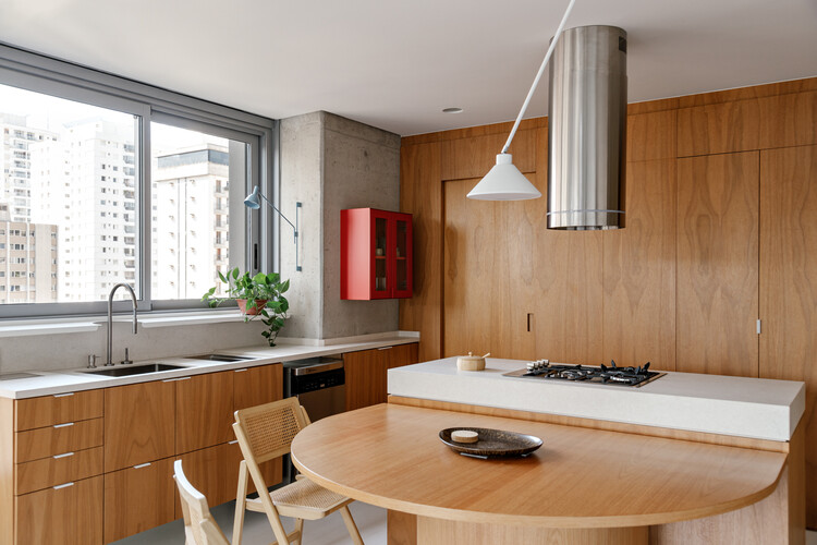 Apartamento Edifício Autem / Vapor arquitetura - Fotografia de Interiores, Cozinha, Madeira, Bancada