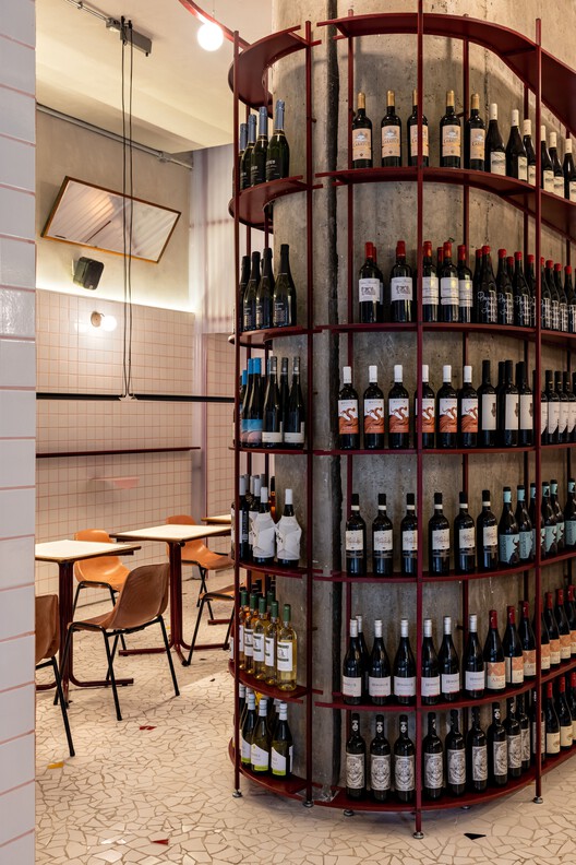 Paloma, Restaurante Bar y Tienda de Vinos / Americo Fajardo + Breno Felisbino + Lucas Scuratto - Fotografía interior