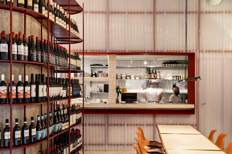 Paloma, Restaurante Bar y Tienda de Vinos / Americo Fajardo + Breno Felisbino + Lucas Scuratto - Fotografía interior