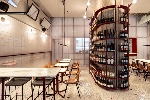 Paloma, Restaurante Bar y Tienda de Vinos / Americo Fajardo + Breno Felisbino + Lucas Scuratto - Fotografía interior