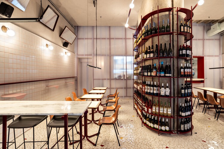Paloma, Restaurante Bar y Tienda de Vinos / Americo Fajardo + Breno Felisbino + Lucas Scuratto - Fotografía interior