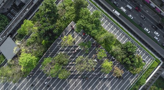 The Quiet Tensions of POPS: How Private Institutions Shape Public Urban Wellness and Access - Image 28 of 29