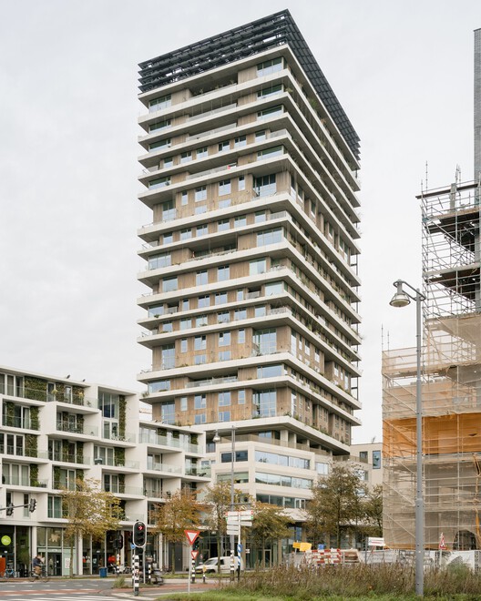 VERTICAL Building / NL Architects + Space Encounters + Studio Donna van Milligen Bielke + Chris Collaris Architects + VDNDP + i29 architects - Exterior Photography