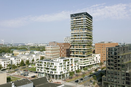 VERTICAL Building / NL Architects + Space Encounters + Studio Donna van Milligen Bielke + Chris Collaris Architects + VDNDP + i29 architects - Exterior Photography, Cityscape