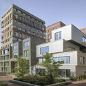 VERTICAL Building / NL Architects + Space Encounters + Studio Donna van Milligen Bielke + Chris Collaris Architects + VDNDP + i29 architects - Exterior Photography, Residential