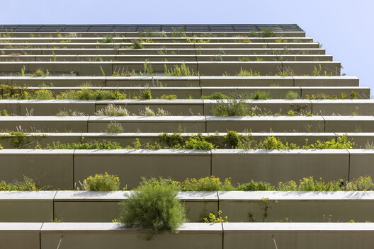 VERTICAL Building / NL Architects + Space Encounters + Studio Donna van Milligen Bielke + Chris Collaris Architects + VDNDP + i29 architects - Exterior Photography