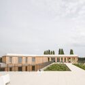 Head Office of French Federation of Canoe-Kayak and Paddle Sports / Le Studio Sanna Baldé - Sports Architecture
