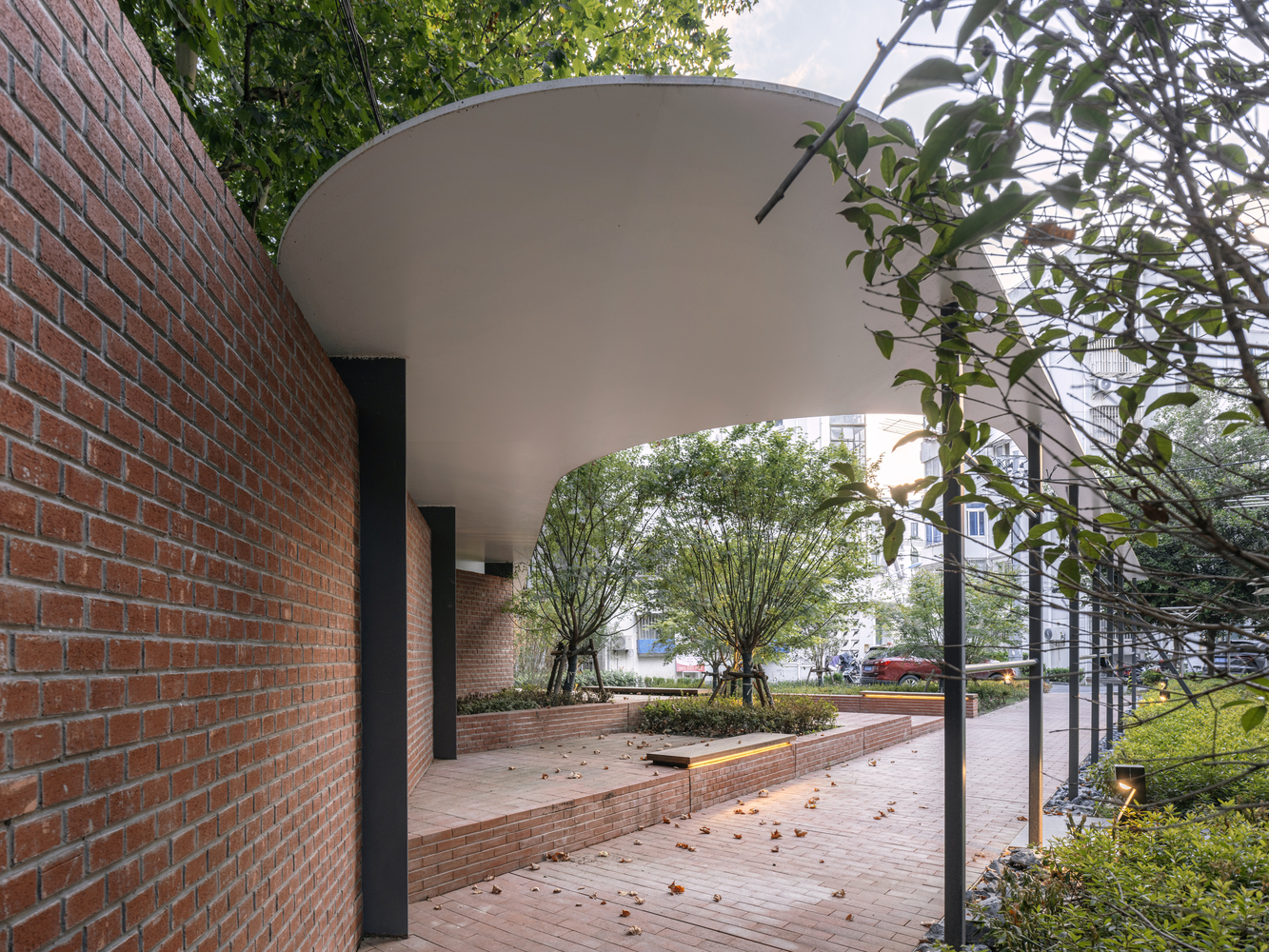 Jardim ESQUINA / VIASCAPE design - Imagem 3 de 22