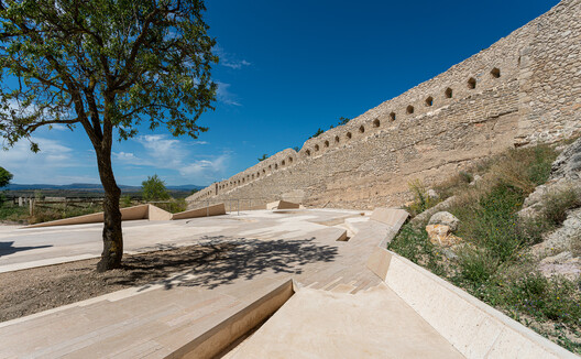 Beyond the Walls: 21 Contemporary Interventions in Castles and Fortresses - Image 17 of 30