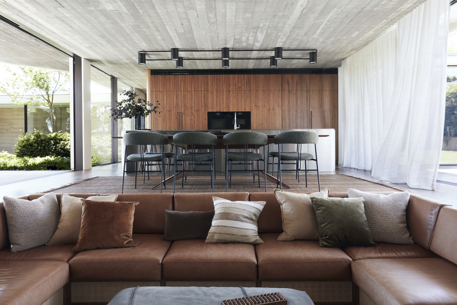 Casa Figueira / buck&simple - Fotografia de Interiores, Mesa, Cadeira