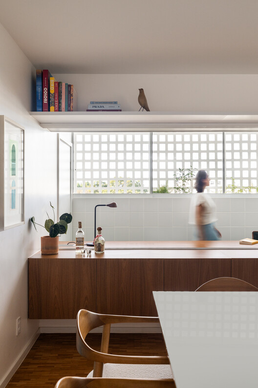Apartamento Nery / ARQBR Arquitetura e Urbanismo - Fotografia de Interiores, Cozinha, Madeira, Iluminação, Bancada
