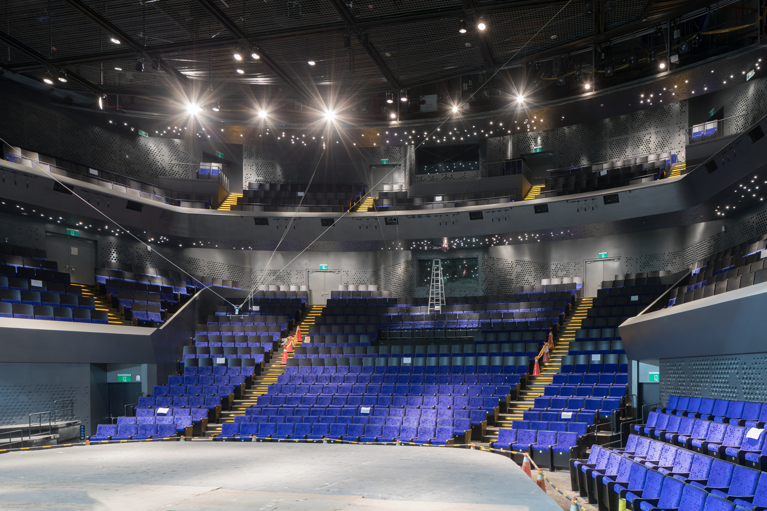 Function Stage Building Gallery of Designing for the Performing Arts: Architecture as a Stage ...