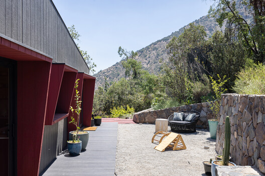 Casa estudio en la montaña / espaciogracia - Imagen 7 de 19