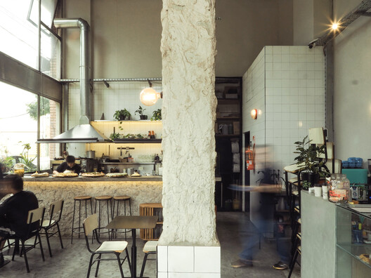 Atelier Fuerza  / Estudio PB. - Fotografía interior, Cocina, Sillas