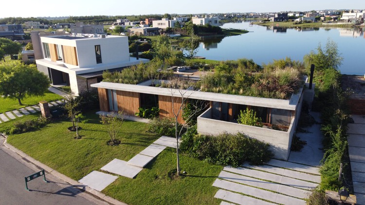 Casa de Las Aves / Estudio Simbiosis - Fotografía exterior