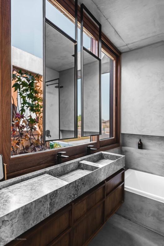 Casa de Las Aves / Estudio Simbiosis - Fotografía interior, Baño, Madera