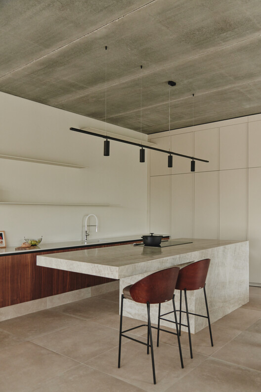 El Recer House / Viraje arquitectura - Interior Photography, Kitchen, Wood, Countertop, Chair