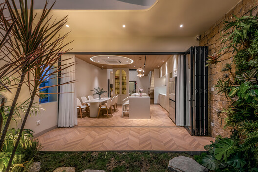 Casa Pabellón de cristal / DA VÀNG studio - Imagen 24 de 37