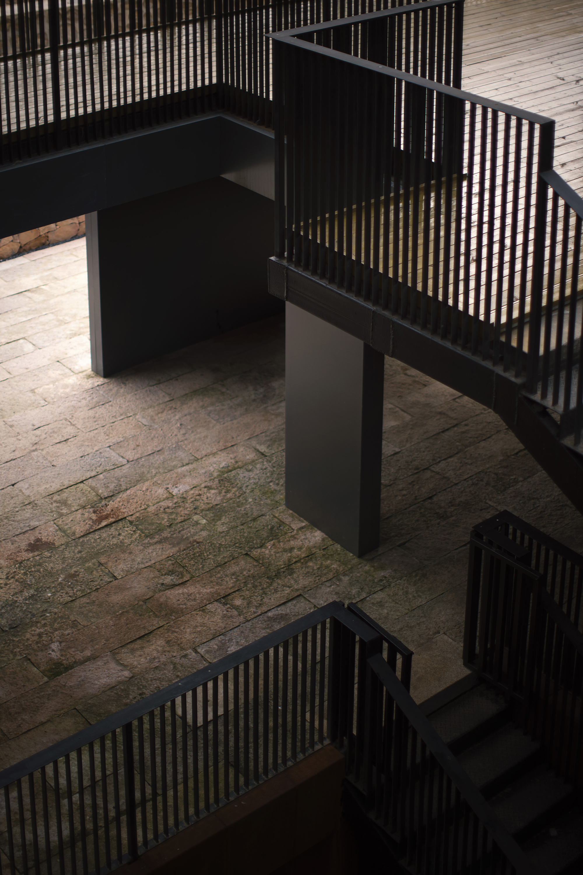 Galería de Village Hall / Interior Architecture Studio + Studio Hu ...