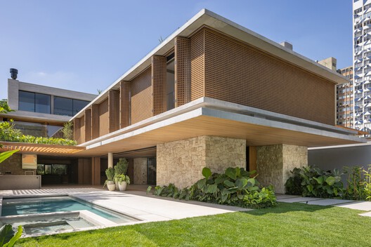 Europa House / TWO Arquitetura - Image 6 of 29