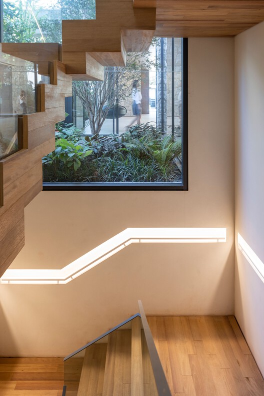 Europa House / TWO Arquitetura - Image 16 of 29