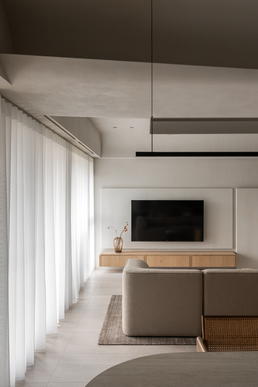 Slow Rhythm Apartment / KC Design Studio - Interior Photography, Wood, Lighting