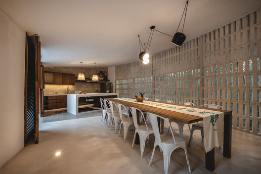 Casa Xcunya / APV Arquitectura para vivir - Fotografía interior, Madera, Iluminación, Mesas, Sillas, Estanterías, Vidrio