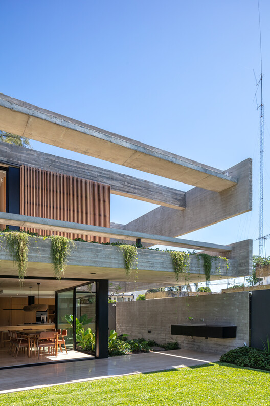 Casa Machado / BTE-ARQ - Imagen 2 de 41