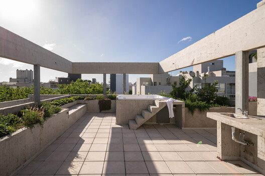 Edificio Avellaneda 1539 / BTE-ARQ - Imagen 3 de 45