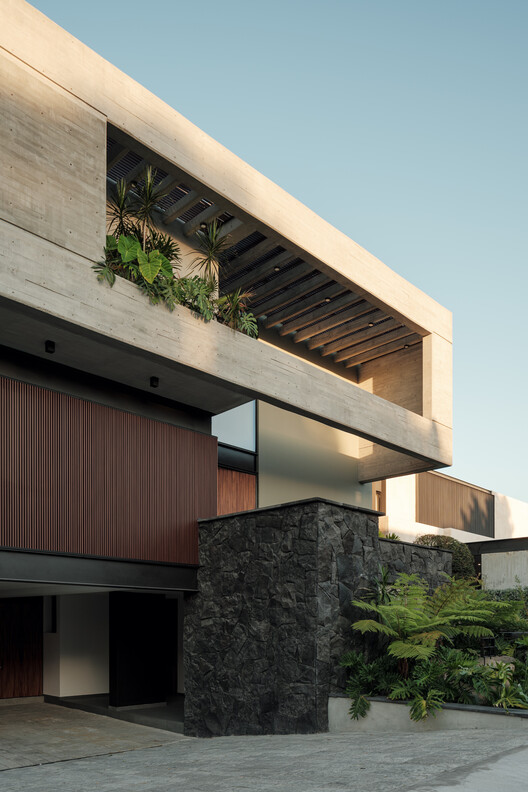 Casa Zenzy / Di Frenna Arquitectos - Imagen 7 de 33