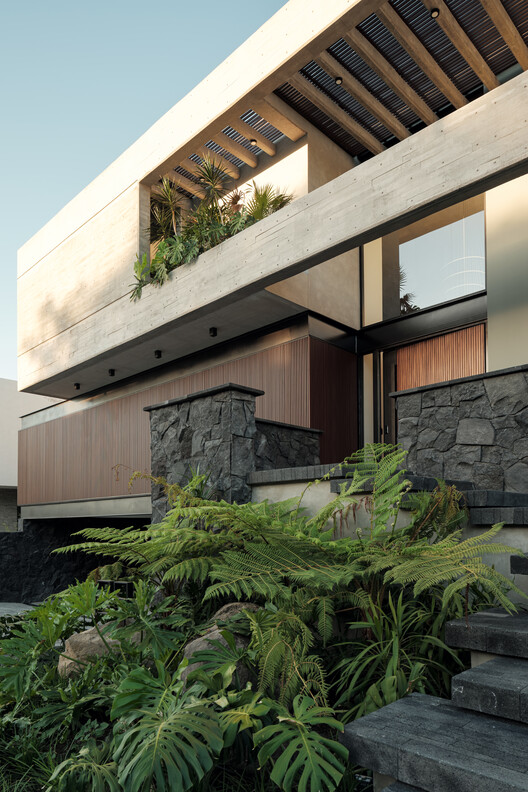 Casa Zenzy / Di Frenna Arquitectos - Fotografía exterior, Balcón