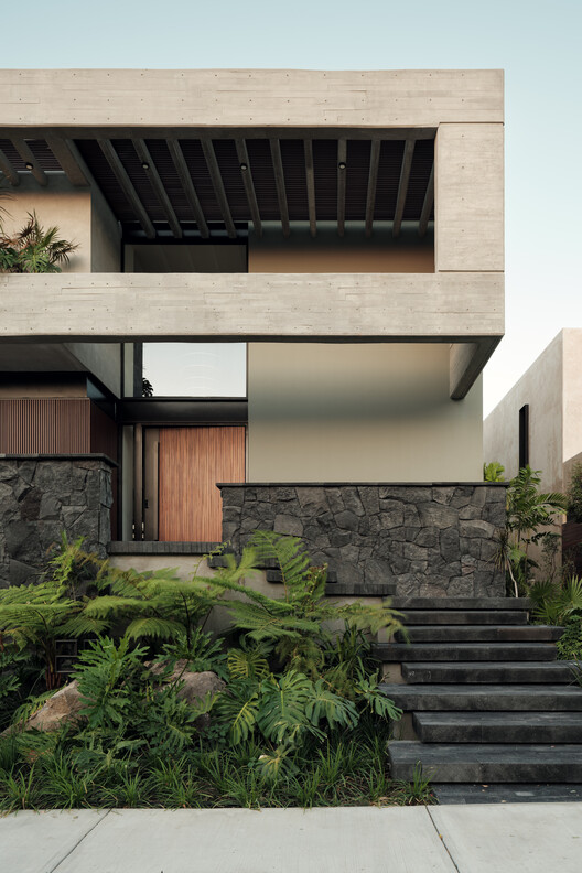 Casa Zenzy / Di Frenna Arquitectos - Fotografía exterior