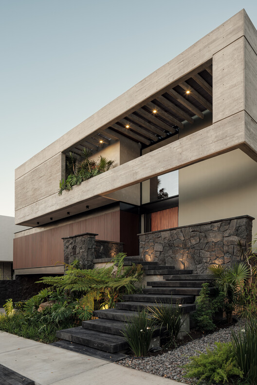 Casa Zenzy / Di Frenna Arquitectos - Fotografía exterior