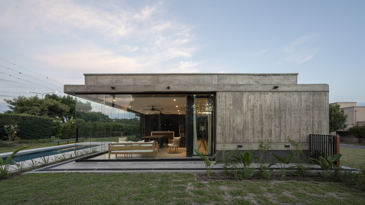 Casa Rosas / Etéreo Arquitectos - Casas