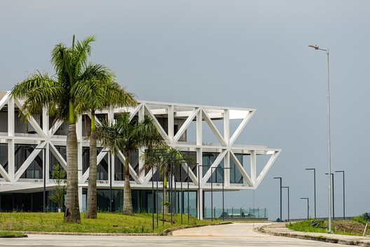 Brazilglass / Sidonio Porto Arquitetos Associados - Imagem 23 de 36