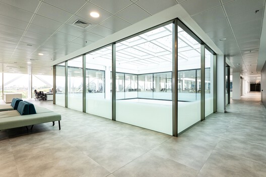 Brazilglass / Sidonio Porto Arquitetos Associados - Imagem 17 de 36