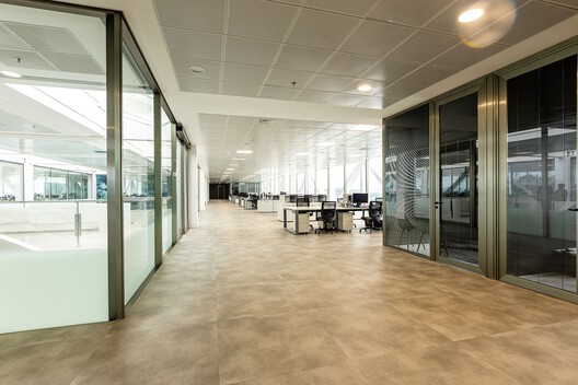 Brazilglass / Sidonio Porto Arquitetos Associados - Imagem 18 de 36