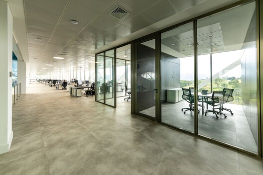 Brazilglass / Sidonio Porto Arquitetos Associados - Fotografia de Interiores, Iluminação, Vidro, Cadeira
