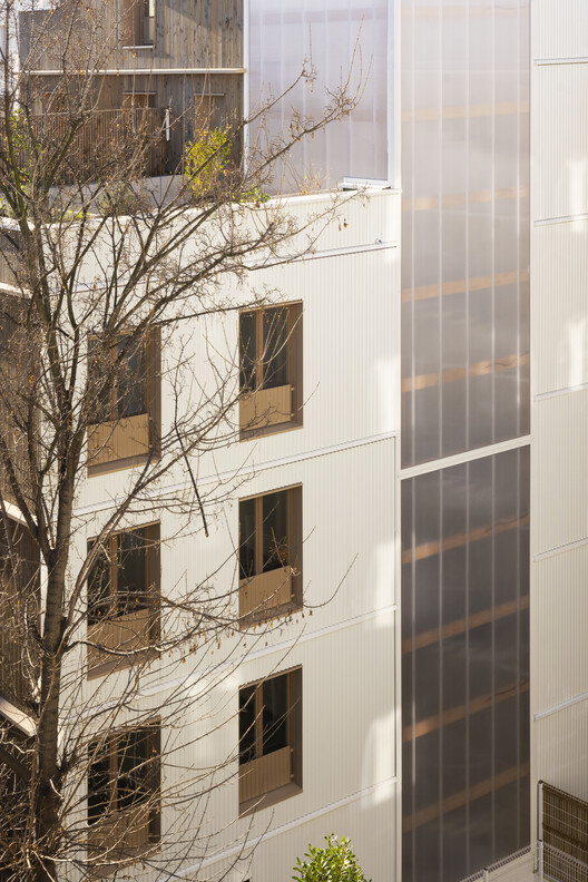 Saint-Denis 44 Housing Units / DREAM - Image 13 of 22