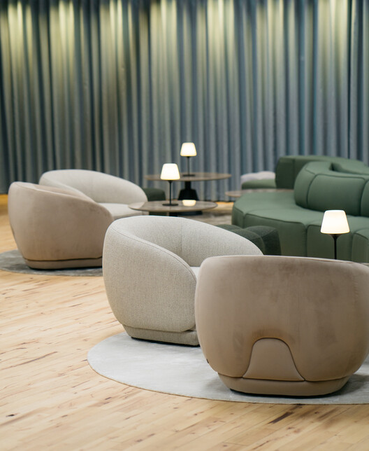 Shared Silence, Vibrant Dialogues: Design Strategies for Overlooked Spaces in the Workplace - Image 6 of 9