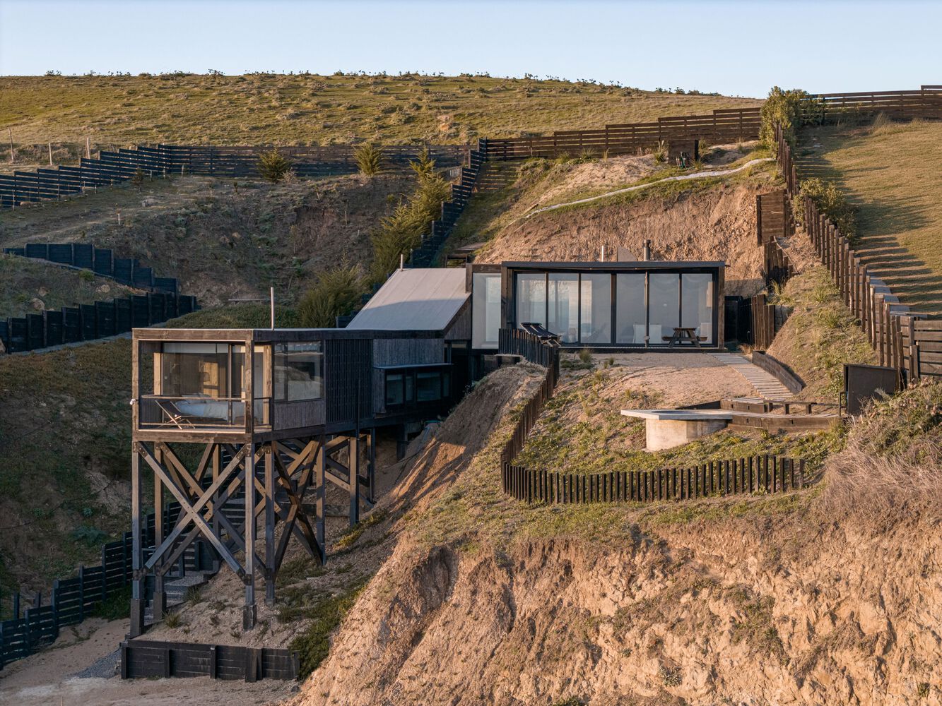Gallery of HRMTZ House / o2 Arquitectos - 1