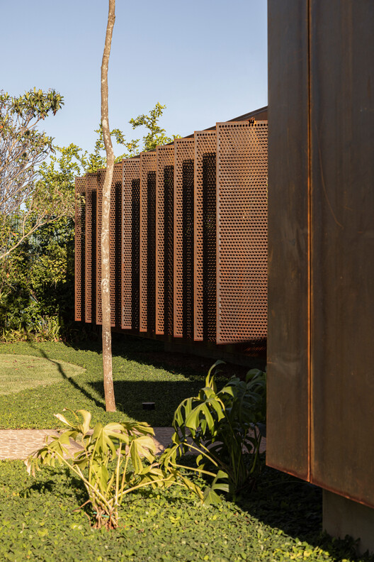 Pavilhão Varanda House / ARQBR Arquitetura e Urbanismo - Image 39 of 45