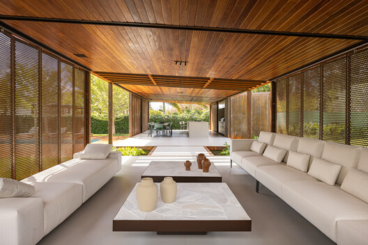 Pavilhão Varanda House / ARQBR Arquitetura e Urbanismo - Interior Photography, Living Room, Patio, Chair