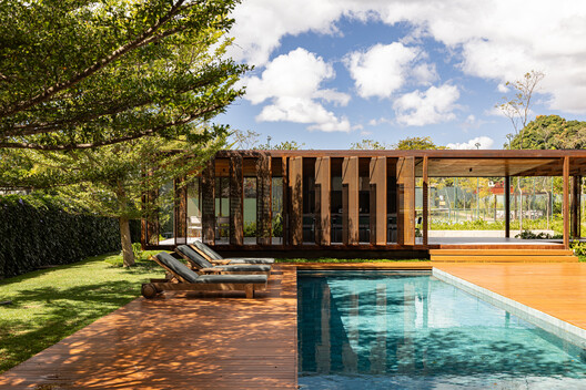 Pavilhão Varanda House / ARQBR Arquitetura e Urbanismo - Image 10 of 45