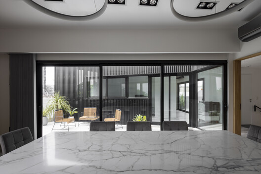 Oficinas en Villa Urquiza / Christian Silva arquitecto - Imagen 30 de 38