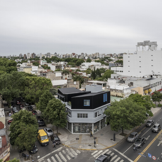 Oficinas en Villa Urquiza / Christian Silva arquitecto - Imagen 2 de 38