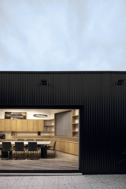 Oficinas en Villa Urquiza / Christian Silva arquitecto - Imagen 23 de 38